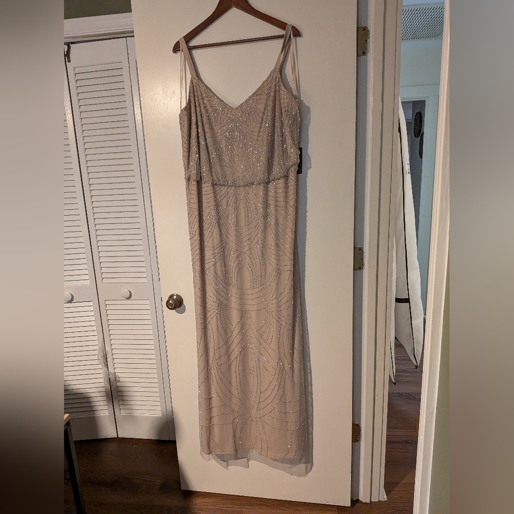 Adriana Pappell Elegant Beige Sequin Evening Dress - Sleeveless V-Neck 22W
